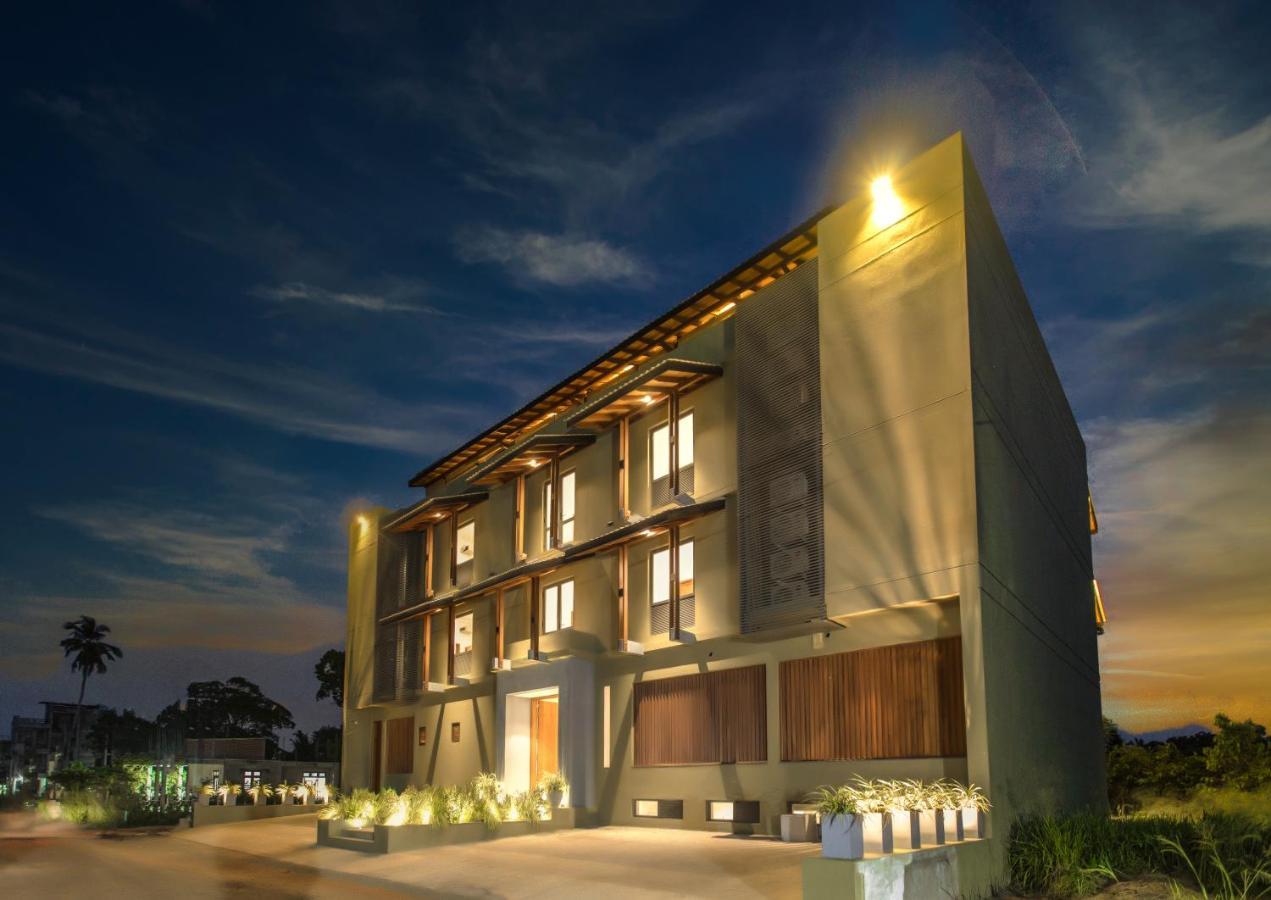 Earls Rajarata Hotel Anuradhapura Buitenkant foto