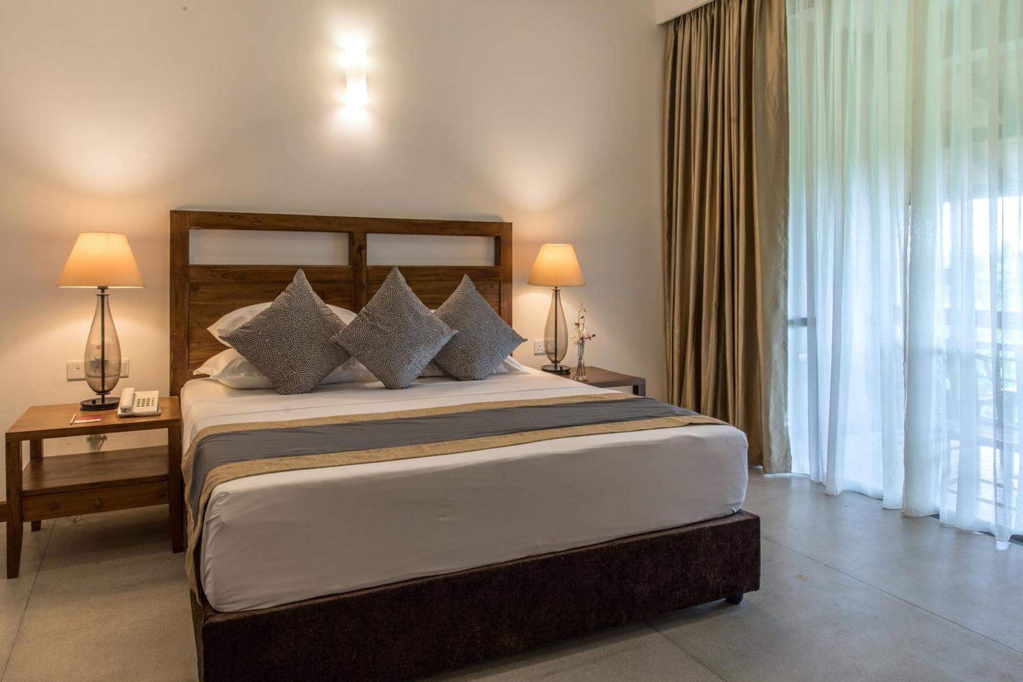Earls Rajarata Hotel Anuradhapura Kamer foto