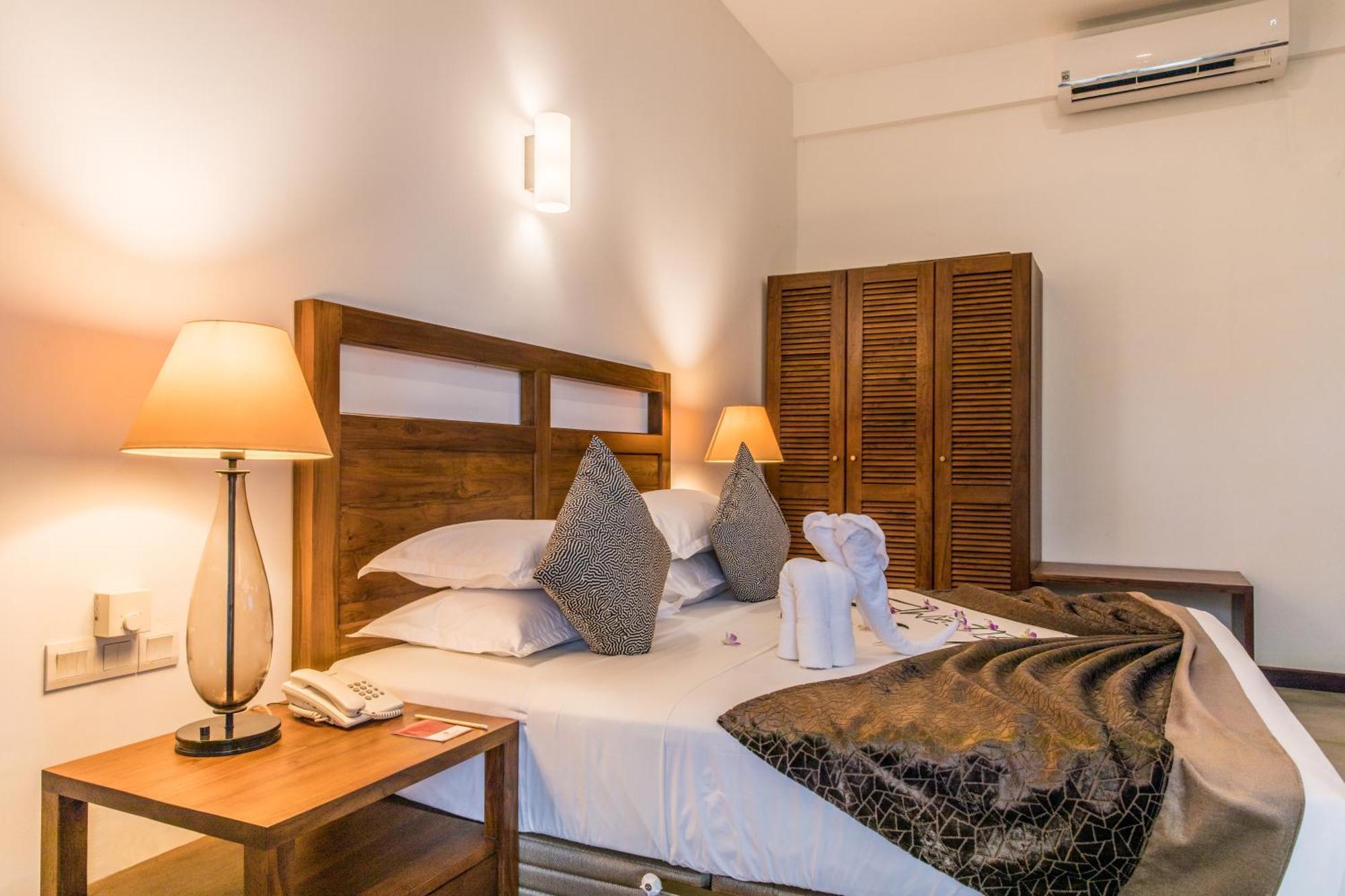 Earls Rajarata Hotel Anuradhapura Kamer foto